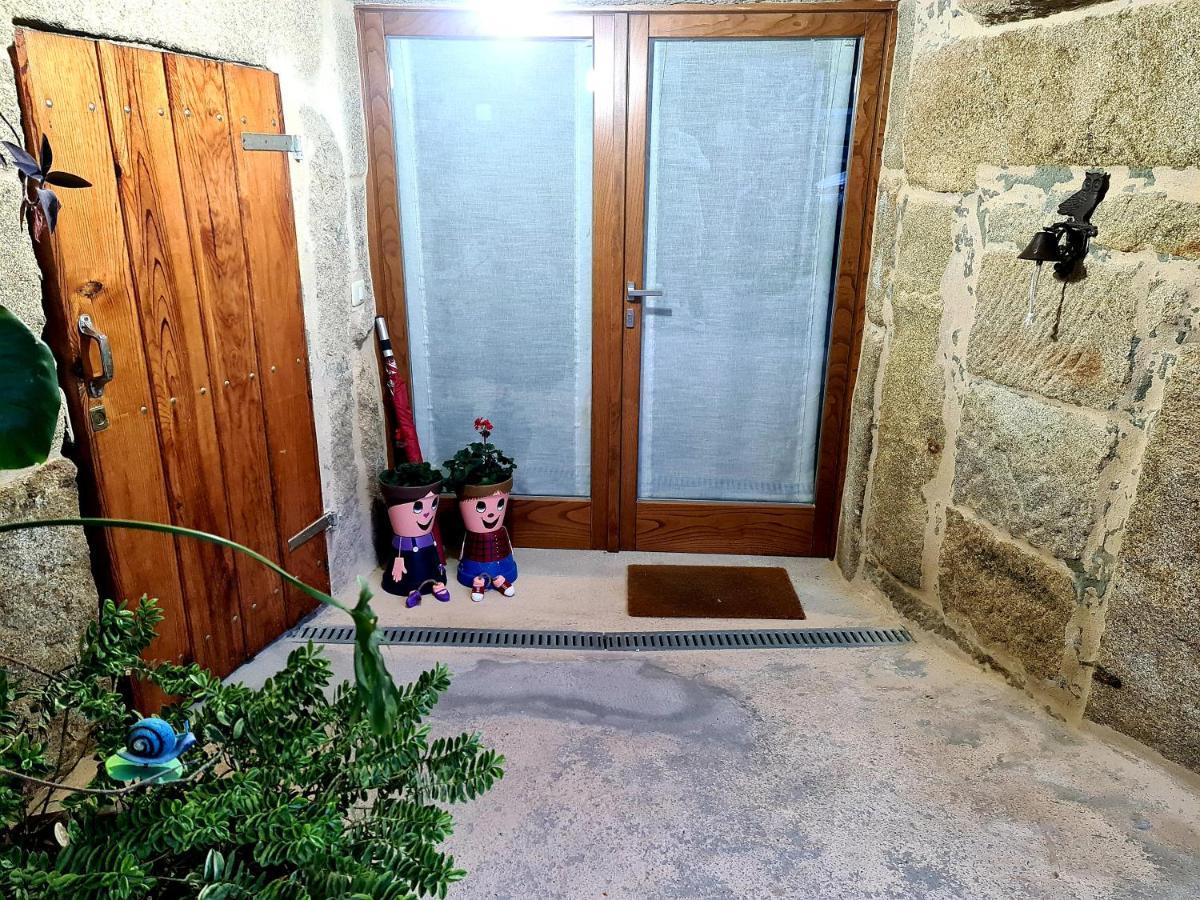Ferienwohnung A Aira Da Xoanina Allariz Exterior foto